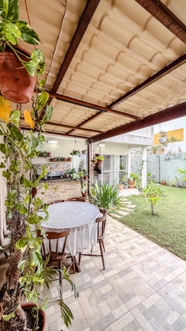 Casa 3 quartos e 4 banheiros, à venda, no bairro Alphaville em Rio das Ostras
