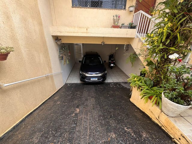 Casa 5 quartos e 3 banheiros, à venda, no bairro Parque São Lucas em São Paulo