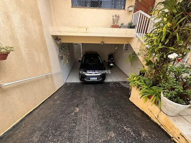 Casa 5 quartos e 3 banheiros, à venda, no bairro Parque São Lucas em São Paulo