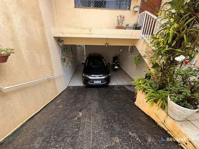 Casa 5 quartos e 3 banheiros, à venda, no bairro Parque São Lucas em São Paulo