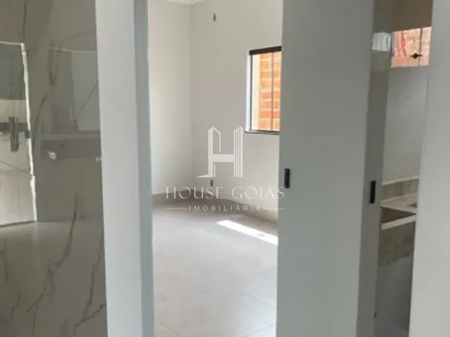 Casa com 180m² 2 quartos e 2 banheiros, à venda, no bairro Jardim Nova Era em Aparecida de Goiânia