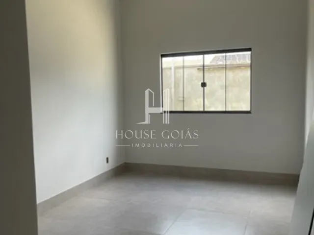 Casa com 180m² 2 quartos e 2 banheiros, à venda, no bairro Jardim Nova Era em Aparecida de Goiânia