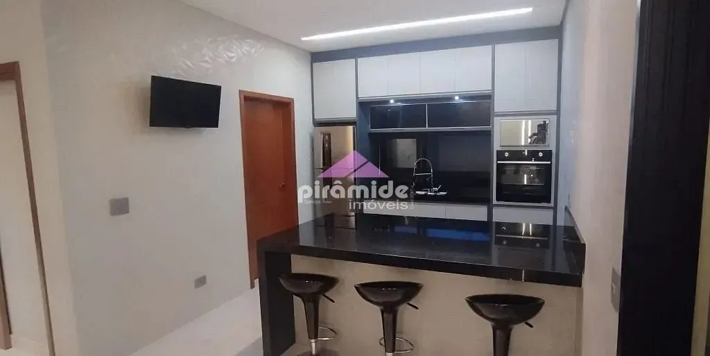 Casa, 3 quartos, 200 m² - Foto 9