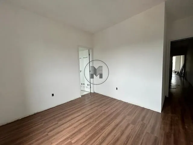 Casa 3 quartos e 2 banheiros, à venda, no bairro Jardim Continental II em Taubaté