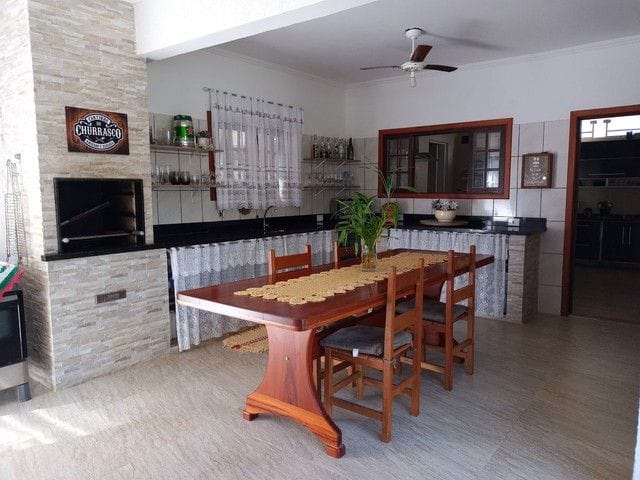 Foto do Casa - Casa com 3 dormitórios à venda, 225 m² por R$ 550.000,00 - Estufa II - Ubatuba/SP | INDEPENDENCE NEGOCIOS IMOBILIARIOS LTDA