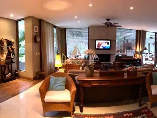Casa 4 quartos e 5 banheiros, à venda, no bairro Centro em Imbé