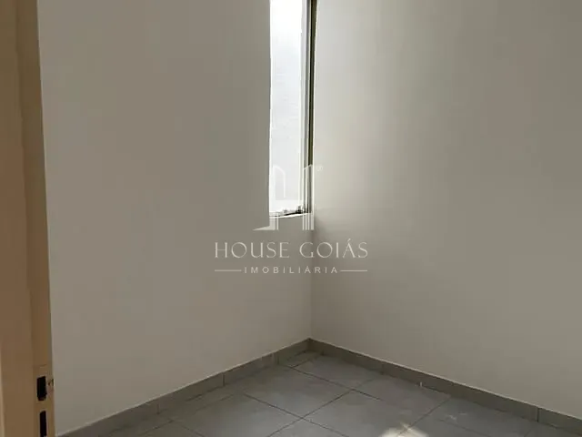 Casa com 135m² 2 quartos e 1 banheiro, à venda, no bairro Residencial Solar Ville em Goiânia