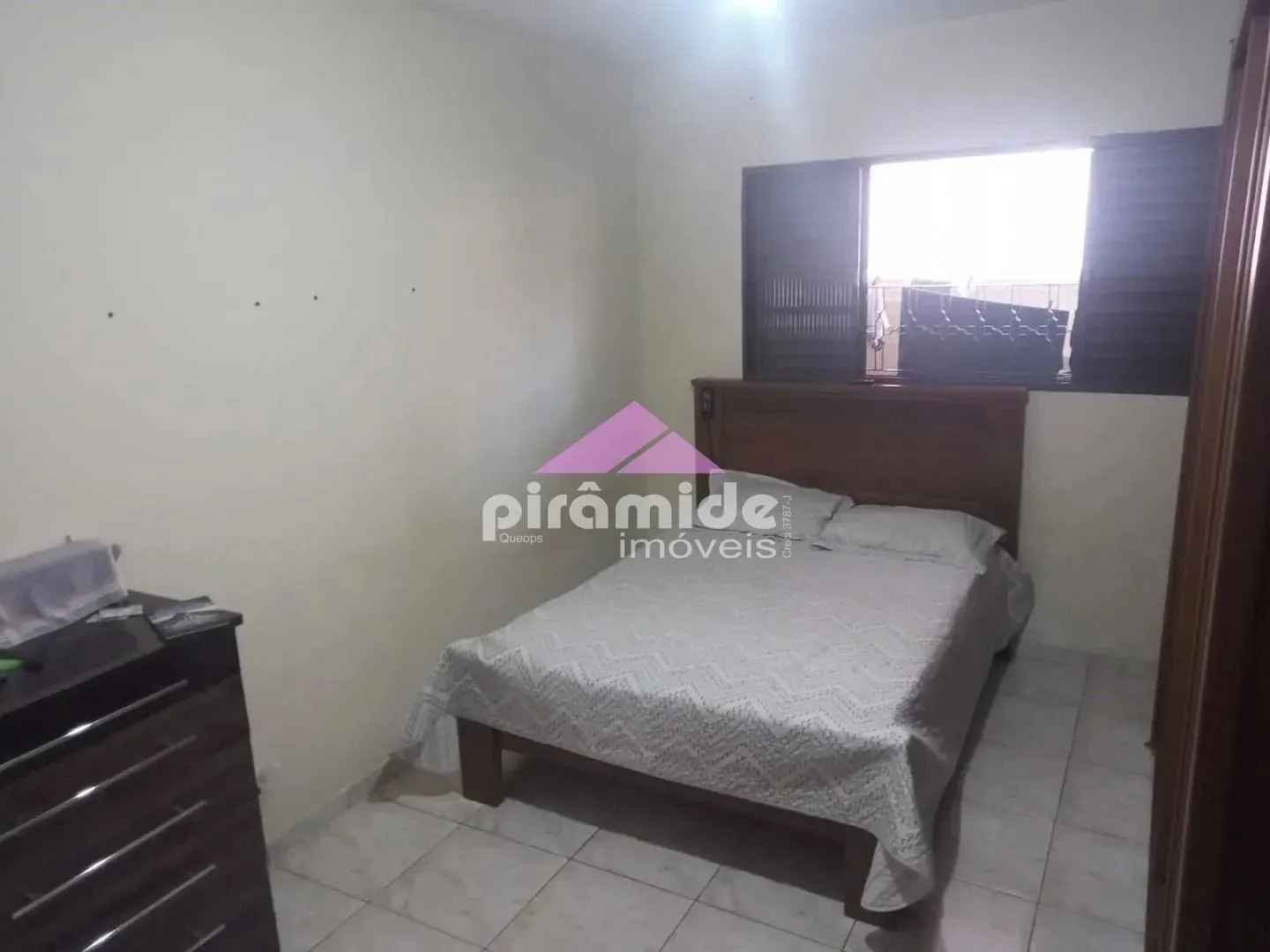Casa, 4 quartos, 250 m² - Foto 24
