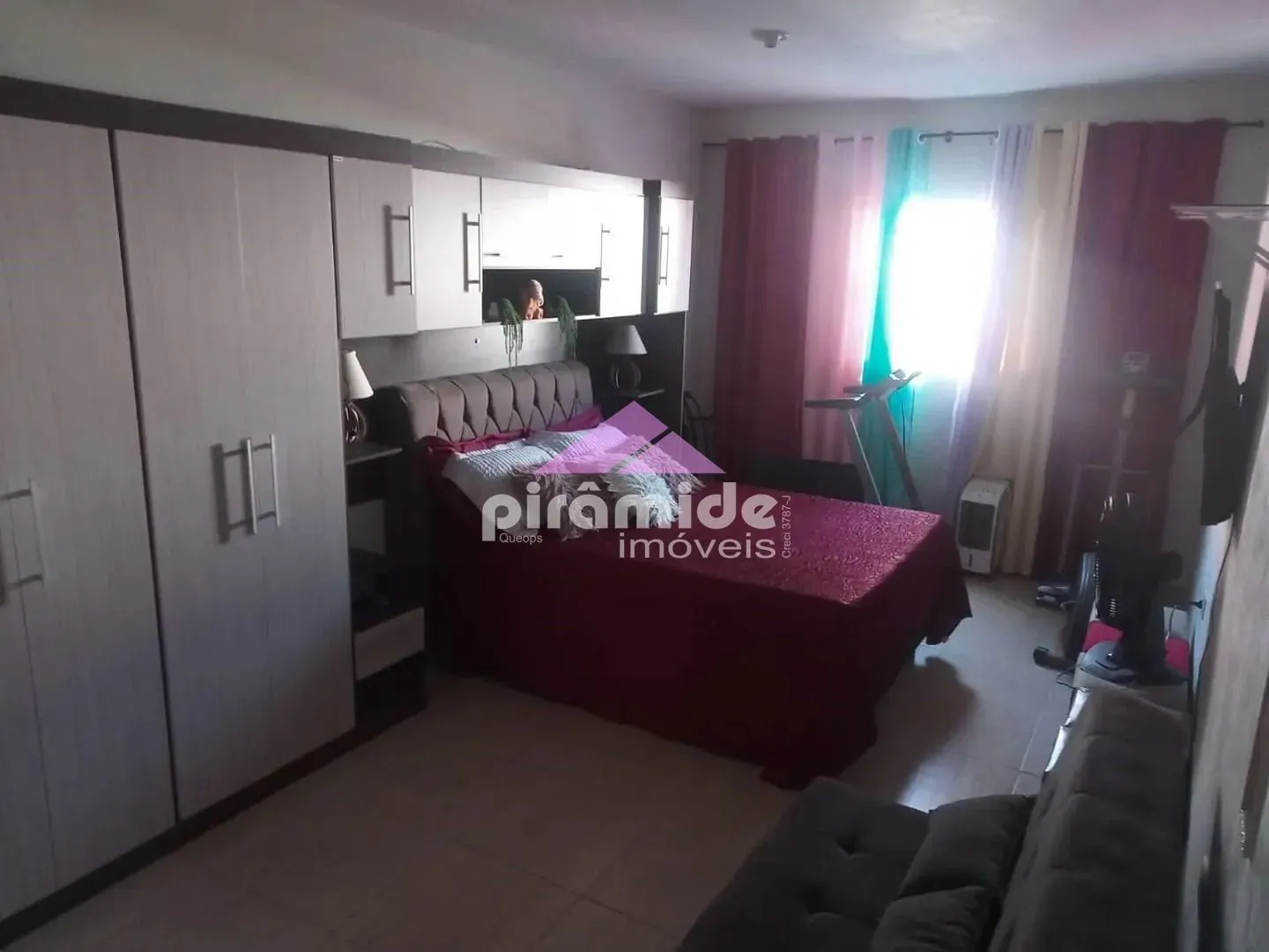 Casa, 4 quartos, 250 m² - Foto 10