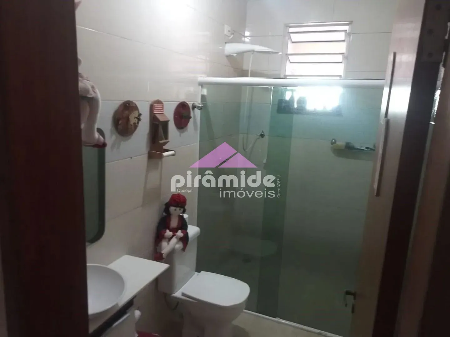 Casa, 4 quartos, 250 m² - Foto 9