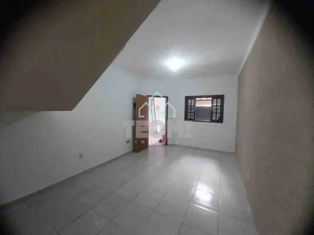 Casa 2 quartos e 1 banheiro, à venda, no bairro Jardim Continental II em Taubaté