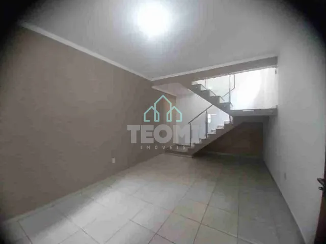 Casa 2 quartos e 1 banheiro, à venda, no bairro Jardim Continental II em Taubaté