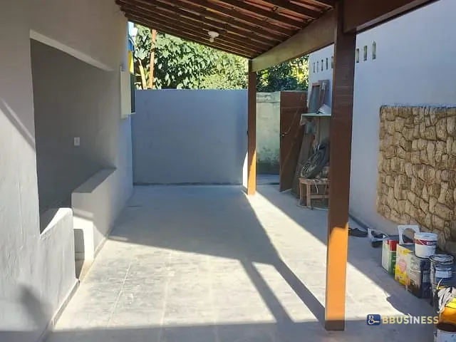 Casa 2 quartos e 1 banheiro, à venda, no bairro Parque Jóquei Club em Campos dos Goytacazes