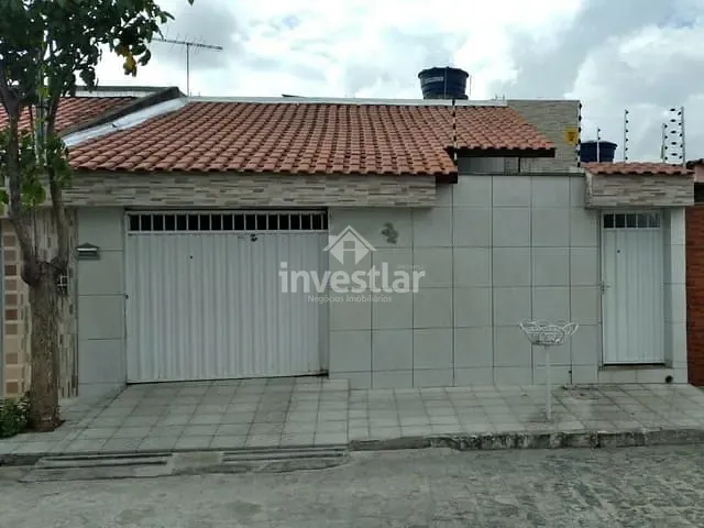 Casa com 160m² 4 quartos e 3 banheiros, à venda, no bairro Três Irmãs em Campina Grande