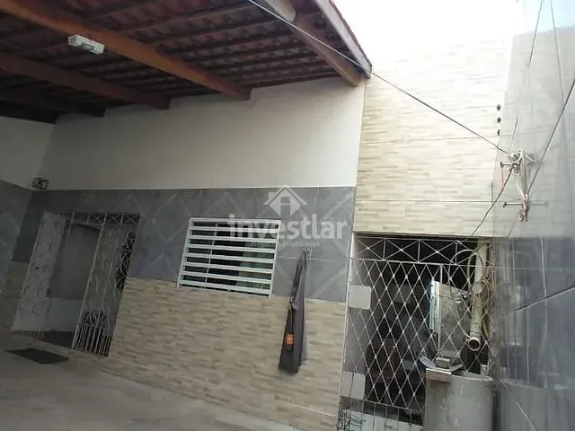 Casa com 160m² 4 quartos e 3 banheiros, à venda, no bairro Três Irmãs em Campina Grande