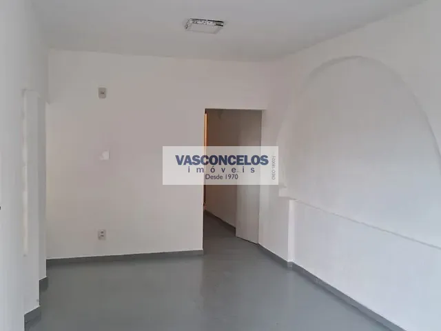 Casa com 200m², para alugar, no bairro Jardim Satélite em São José dos Campos