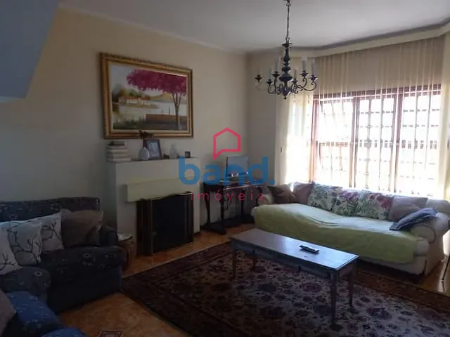 Casa com 263m² 4 quartos e 5 banheiros, à venda, no bairro Vila Alcala em Porto Feliz