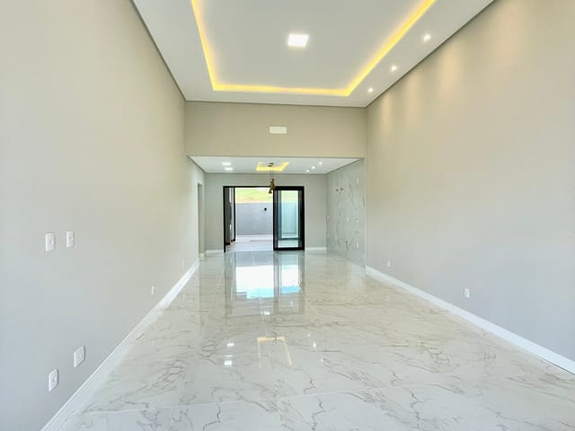 Casa com 140m² 3 quartos e 2 banheiros, à venda, no bairro Contorno em Ponta Grossa