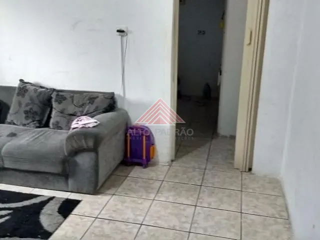 Casa com 180m² 2 quartos e 1 banheiro, à venda, no bairro Jardim Itapark Velho em Mauá
