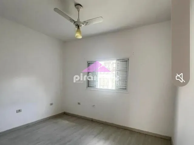 Casa com 175m² 2 quartos e 1 banheiro, à venda, no bairro Loteamento Villa Branca em Jacareí
