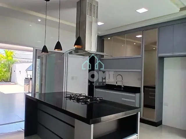 Casa 3 quartos e 3 banheiros, à venda, no bairro Parque São Cristóvão em Taubaté