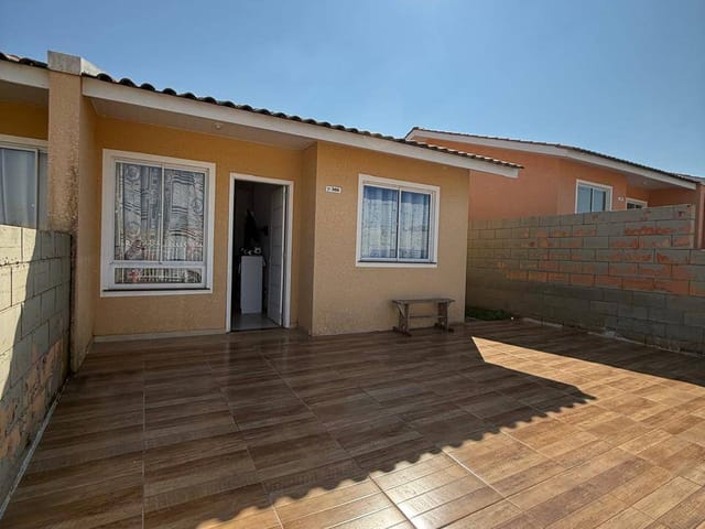 Casa com 48m² 2 quartos e 1 banheiro, à venda, no bairro Chapada em Ponta Grossa