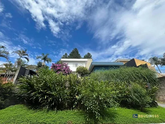 Casa com 683m² 3 quartos e 4 banheiros, à venda, no bairro Nova Higienópolis em Jandira