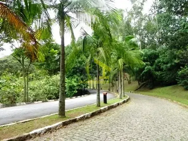 Casa com 10000m² 3 quartos e 5 banheiros, à venda, no bairro Granja Viana em Cotia