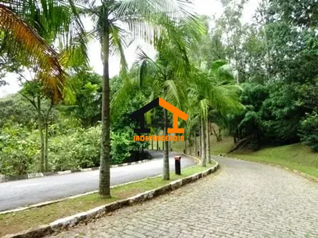 Casa com 10000m² 3 quartos e 5 banheiros, à venda, no bairro Granja Viana em Cotia