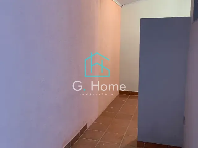Casa com 72m² 3 quartos e 1 banheiro, à venda, no bairro Aquilles Sthengel em Londrina