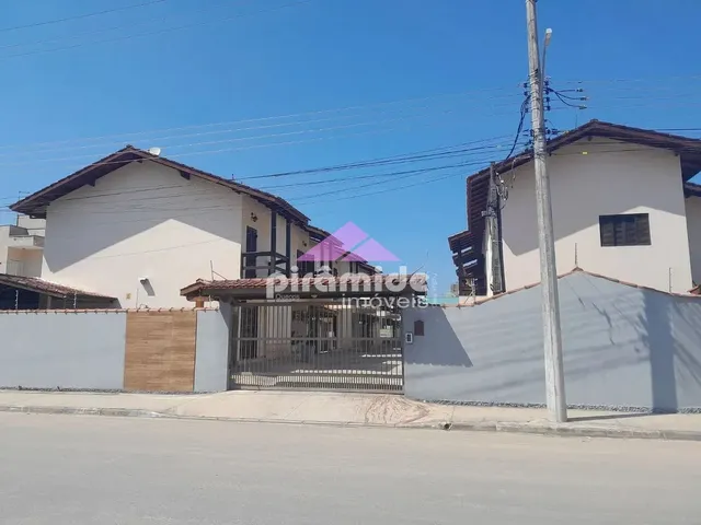 Casa com 90m² 2 quartos e 2 banheiros, à venda, no bairro Balneário Gardem Mar em Caraguatatuba