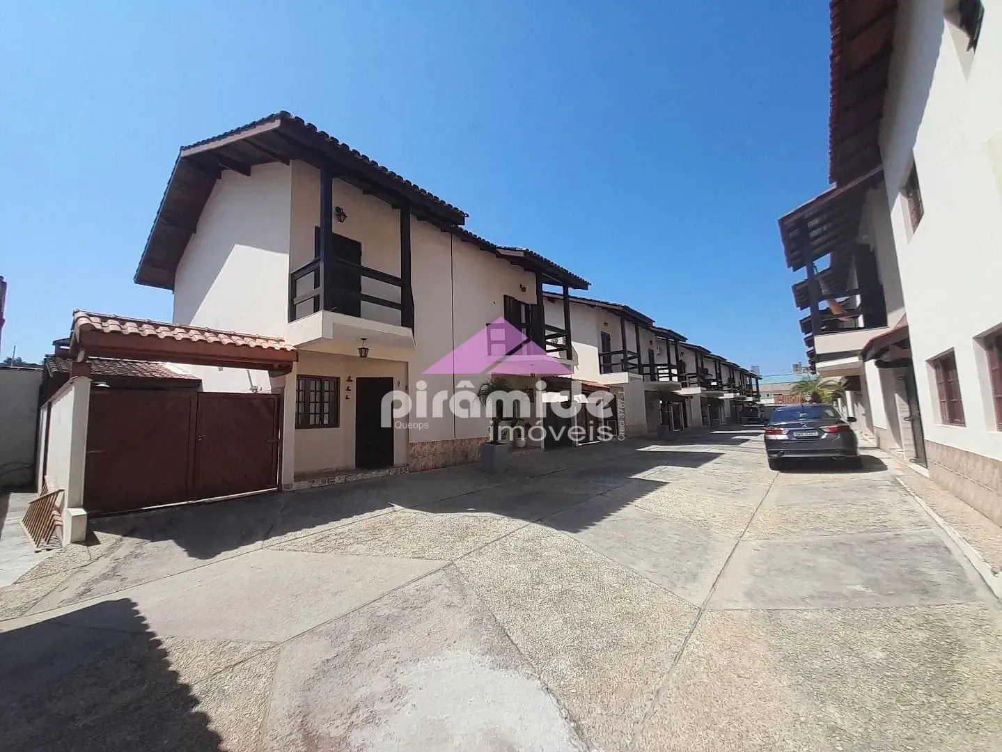 Casa, 2 quartos, 74 m² - Foto 1