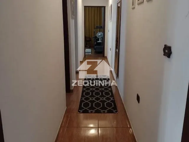 Casa com 140m² 3 quartos e 2 banheiros, à venda, no bairro Centro em Osasco
