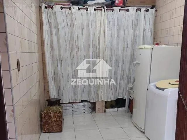 Casa com 140m² 3 quartos e 2 banheiros, à venda, no bairro Centro em Osasco