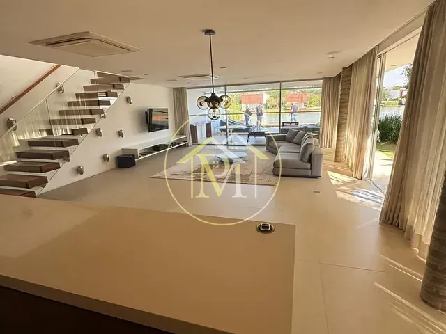 Casa 4 quartos e 5 banheiros, à venda, no bairro Villa Fasano dos Lagos em Porto Feliz