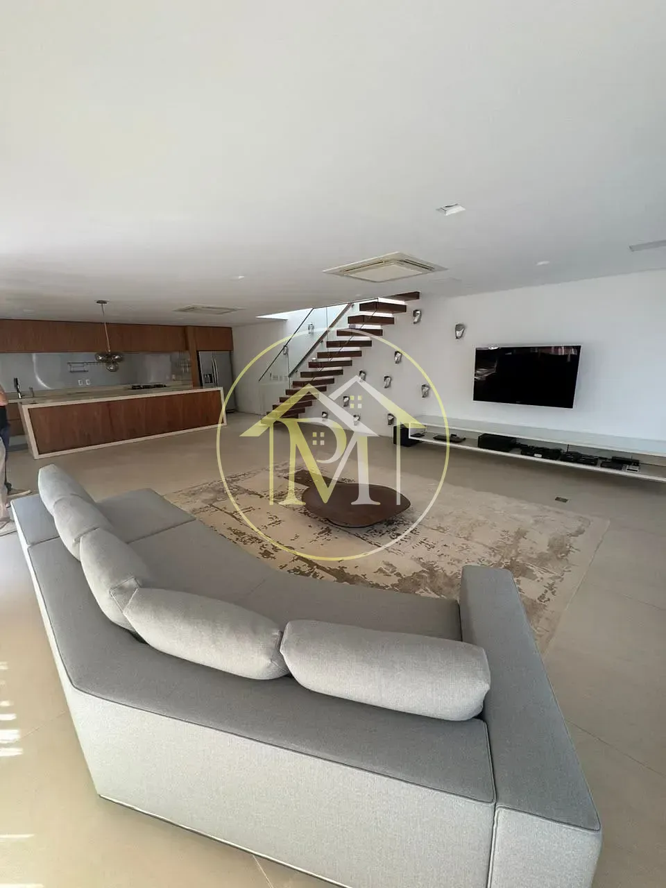 Casa, 4 quartos, 305 m² - Foto 2