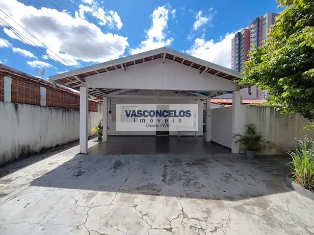 Casa com 275m² 3 quartos e 2 banheiros, à venda, no bairro Jardim Margareth em São José dos Campos