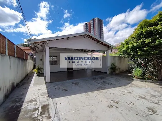 Casa com 275m² 3 quartos e 2 banheiros, à venda, no bairro Jardim Margareth em São José dos Campos