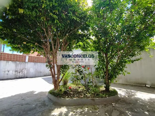 Casa com 275m² 3 quartos e 2 banheiros, à venda, no bairro Jardim Margareth em São José dos Campos