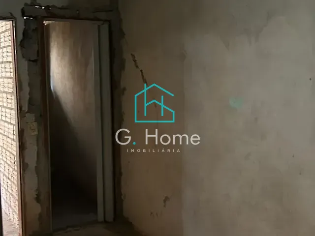 Casa 3 quartos e 2 banheiros, à venda, no bairro Conjunto Habitacional Alexandre Urbanas em Londrina
