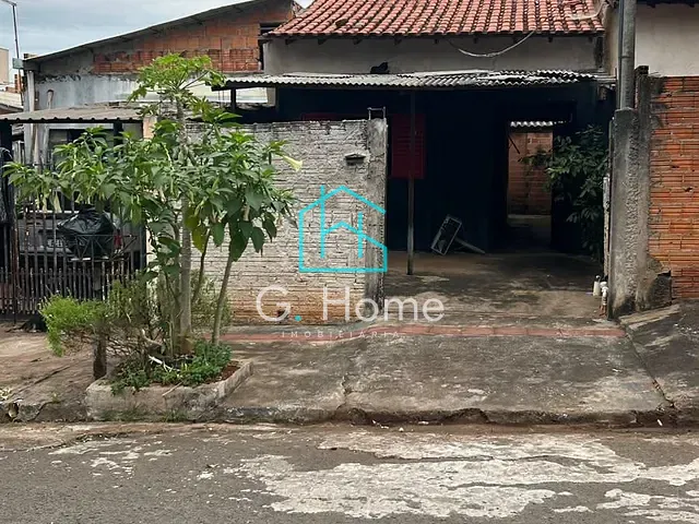 Casa 3 quartos e 2 banheiros, à venda, no bairro Conjunto Habitacional Alexandre Urbanas em Londrina