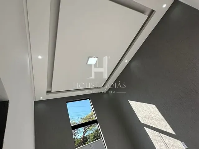 Casa com 227m² 3 quartos e 2 banheiros, à venda, no bairro Setor Barcelos em Trindade