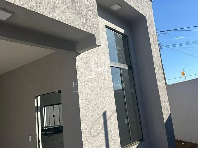 Casa com 227m² 3 quartos e 2 banheiros, à venda, no bairro Setor Barcelos em Trindade