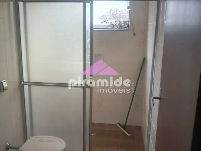 Casa com 300m² 4 quartos e 3 banheiros, à venda, no bairro Perequê Mirim em Ubatuba