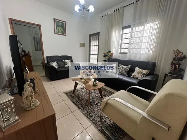 Casa com 125m² 6 quartos e 3 banheiros, à venda, no bairro Jardim Satélite em São José dos Campos