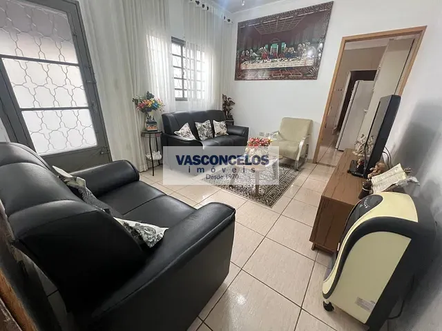 Casa com 125m² 6 quartos e 3 banheiros, à venda, no bairro Jardim Satélite em São José dos Campos