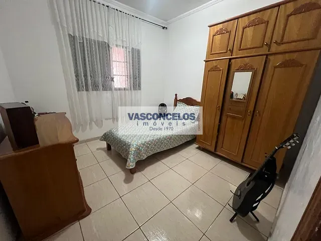 Casa com 125m² 6 quartos e 3 banheiros, à venda, no bairro Jardim Satélite em São José dos Campos