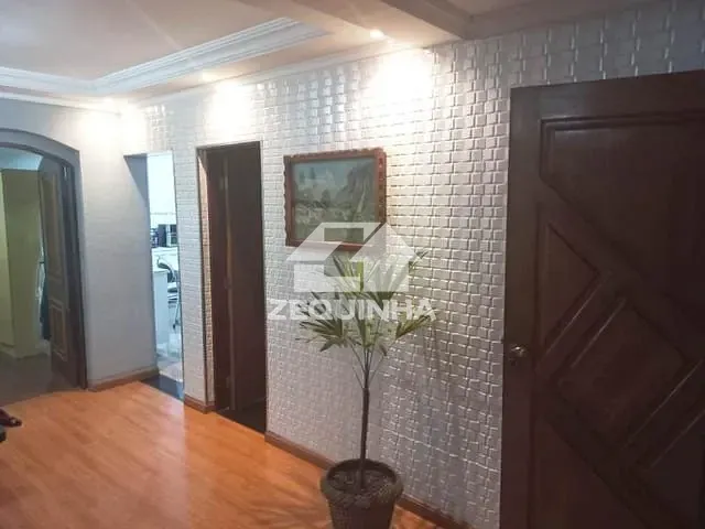 Casa com 152m² 4 quartos e 3 banheiros, à venda, no bairro Bandeiras em Osasco