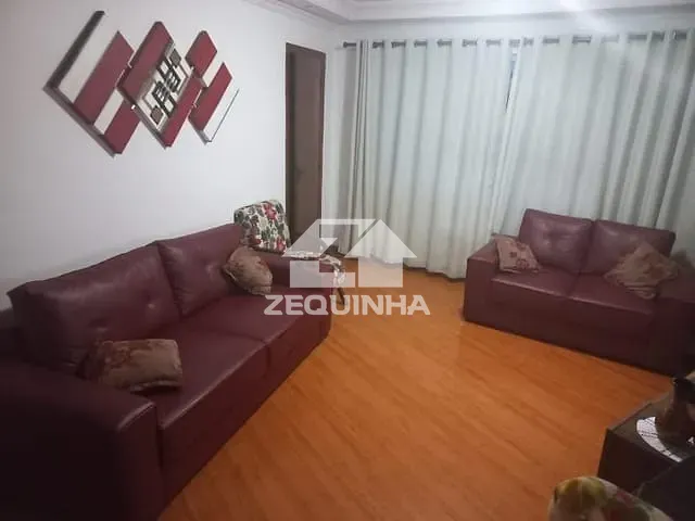 Casa com 152m² 4 quartos e 3 banheiros, à venda, no bairro Bandeiras em Osasco