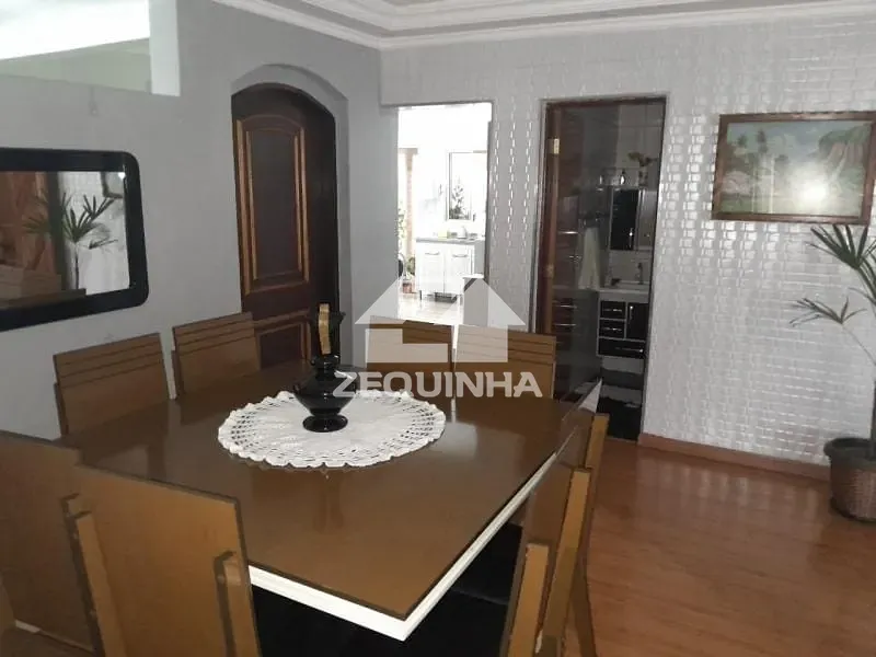 Casa, 4 quartos, 304 m² - Foto 21